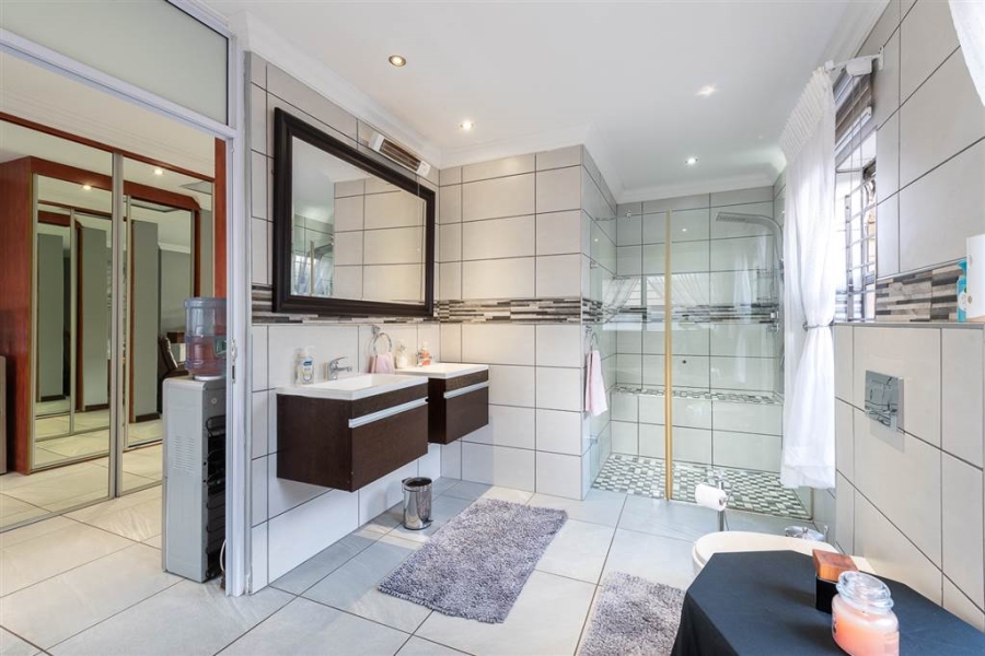 4 Bedroom Property for Sale in Meyersdal Nature Estate Gauteng