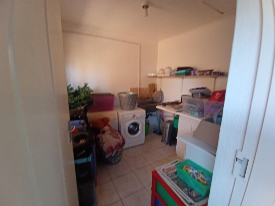 4 Bedroom Property for Sale in Bassonia Gauteng