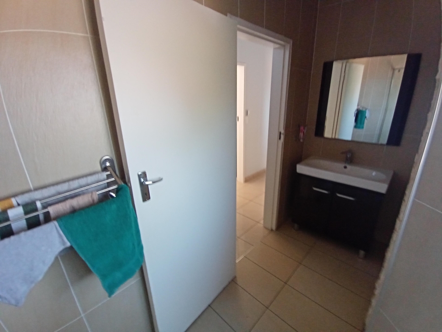 5 Bedroom Property for Sale in Glenvista Gauteng