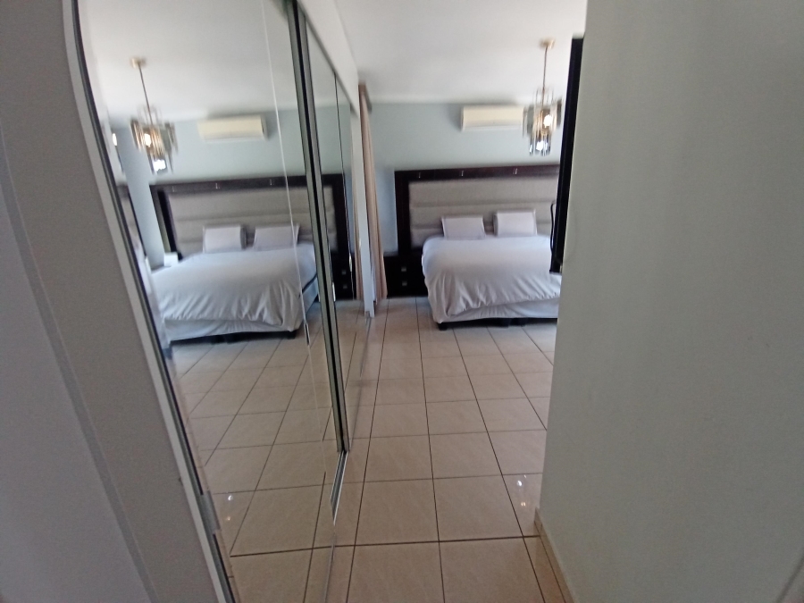 5 Bedroom Property for Sale in Glenvista Gauteng