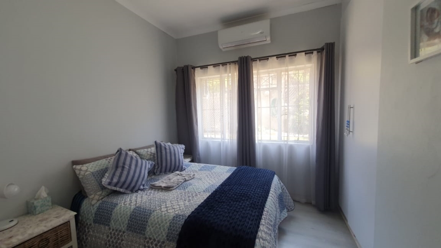 4 Bedroom Property for Sale in Oakdene Gauteng