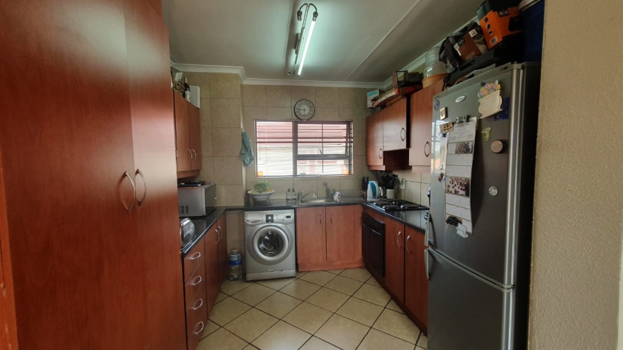 3 Bedroom Property for Sale in New Market Park Gauteng