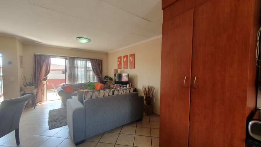3 Bedroom Property for Sale in New Market Park Gauteng