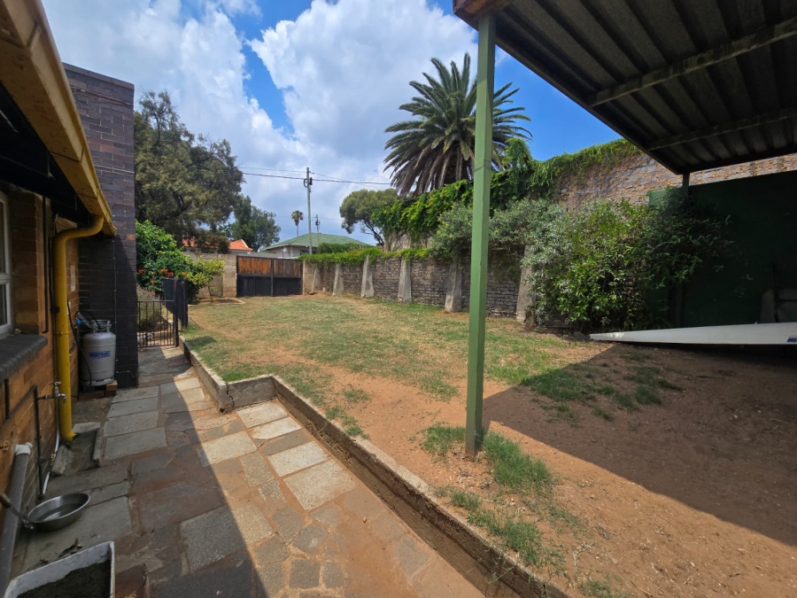 3 Bedroom Property for Sale in South Crest Gauteng