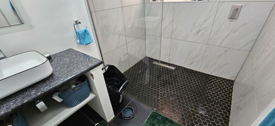 3 Bedroom Property for Sale in South Crest Gauteng