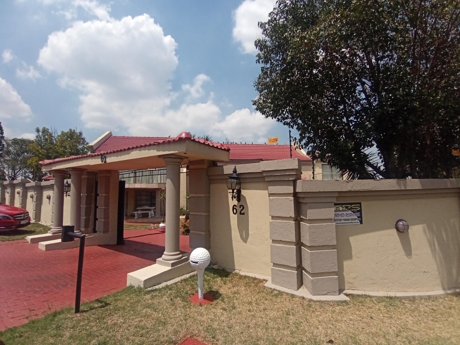 4 Bedroom Property for Sale in Winchester Hills Gauteng