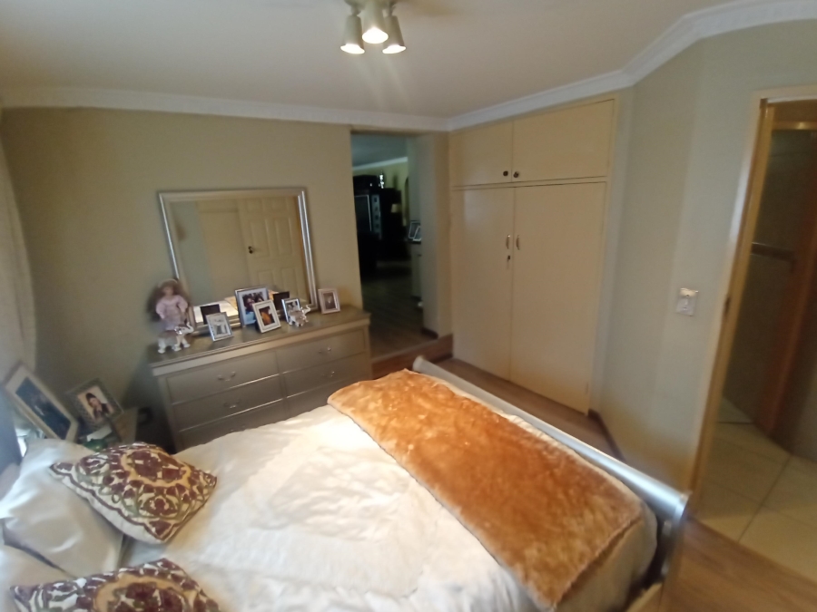 4 Bedroom Property for Sale in Winchester Hills Gauteng