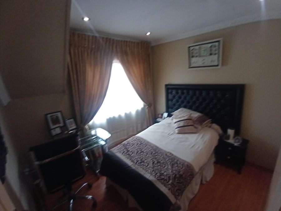 4 Bedroom Property for Sale in Winchester Hills Gauteng