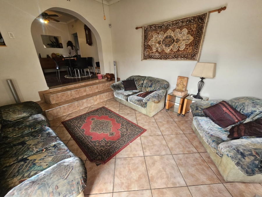 3 Bedroom Property for Sale in Verwoerdpark Gauteng