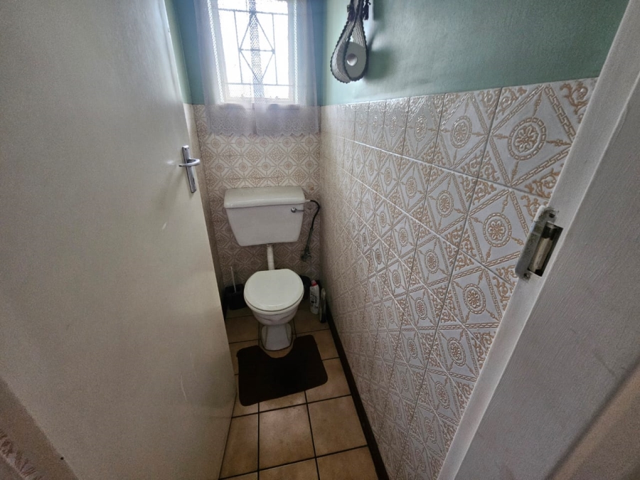 3 Bedroom Property for Sale in Verwoerdpark Gauteng