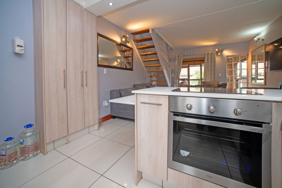 2 Bedroom Property for Sale in Bedfordview Gauteng