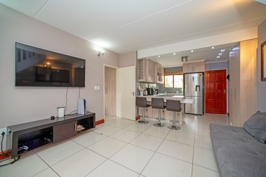 2 Bedroom Property for Sale in Bedfordview Gauteng