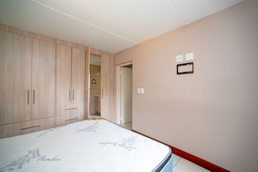 2 Bedroom Property for Sale in Bedfordview Gauteng