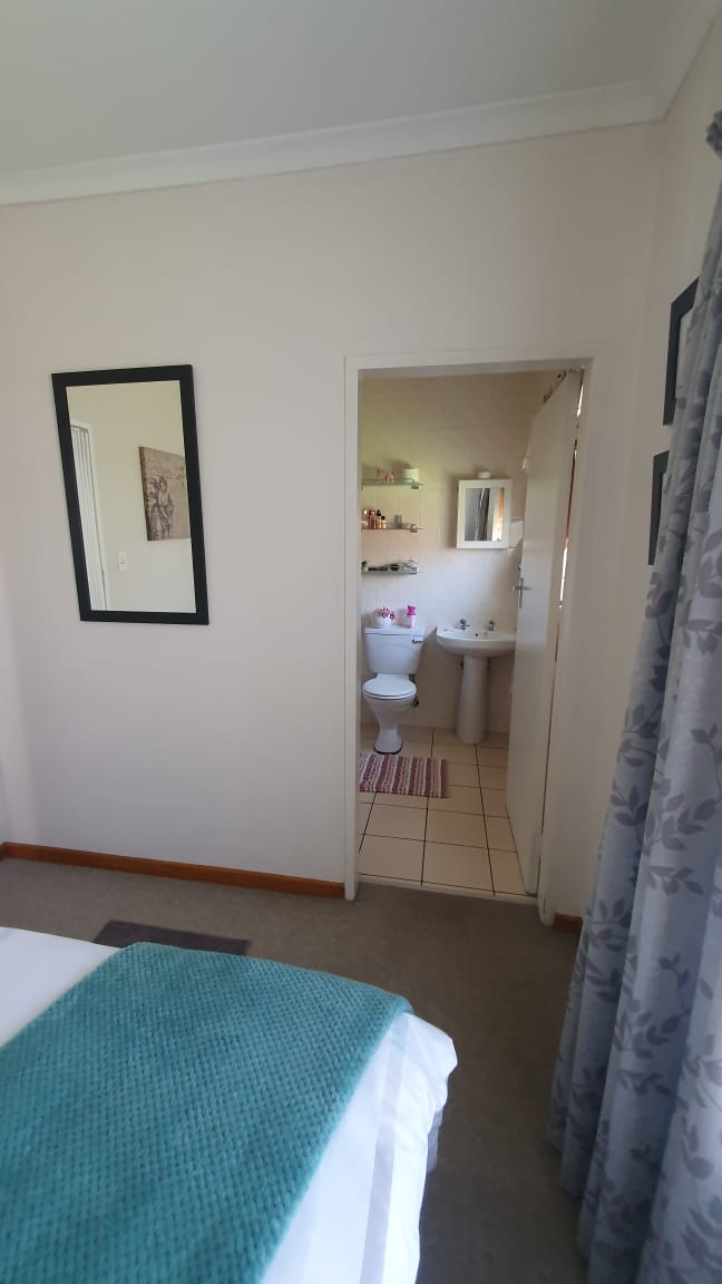 2 Bedroom Property for Sale in Verwoerdpark Gauteng