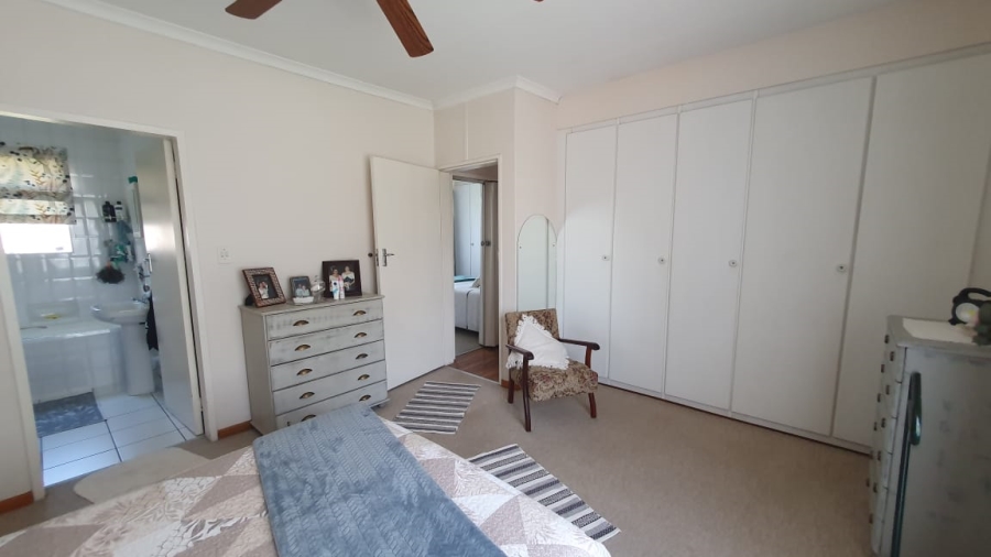 2 Bedroom Property for Sale in Verwoerdpark Gauteng