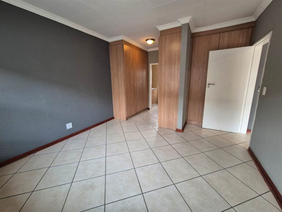 2 Bedroom Property for Sale in Meyersdal Gauteng