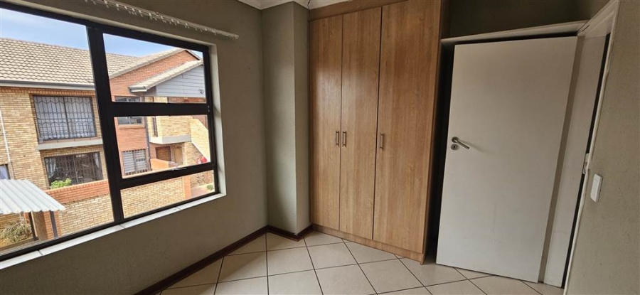 2 Bedroom Property for Sale in Meyersdal Gauteng