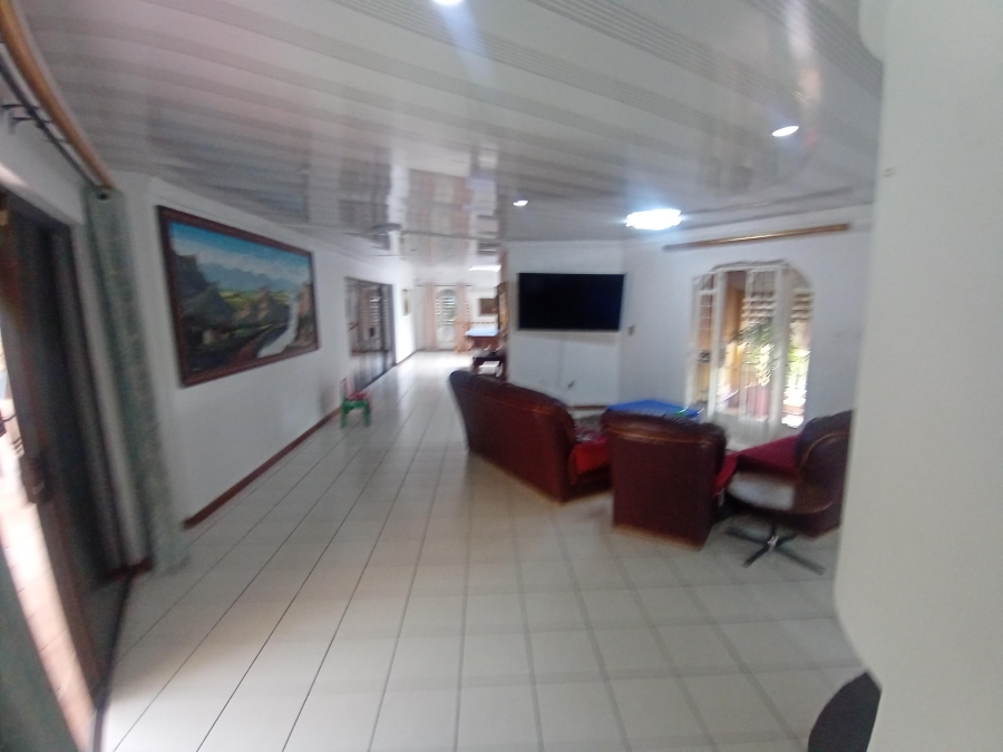 4 Bedroom Property for Sale in Bassonia Gauteng