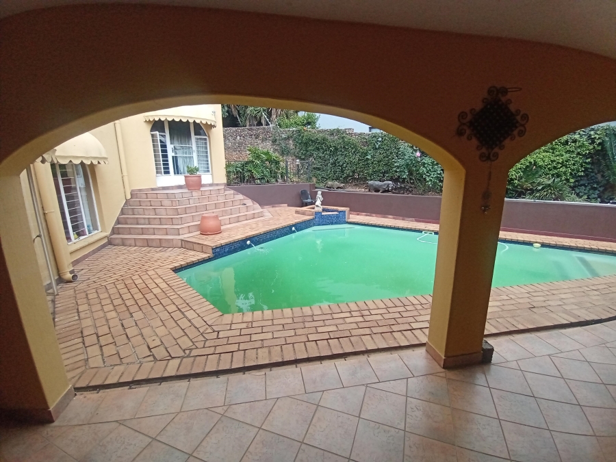 4 Bedroom Property for Sale in Bassonia Gauteng