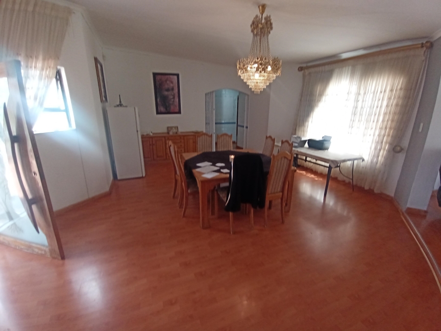 4 Bedroom Property for Sale in Glenvista Gauteng