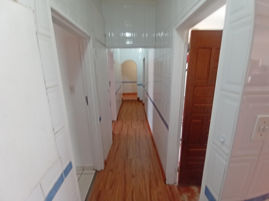 4 Bedroom Property for Sale in Glenvista Gauteng