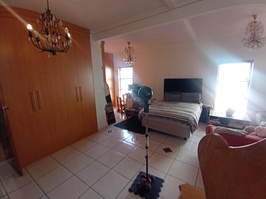 4 Bedroom Property for Sale in Glenvista Gauteng