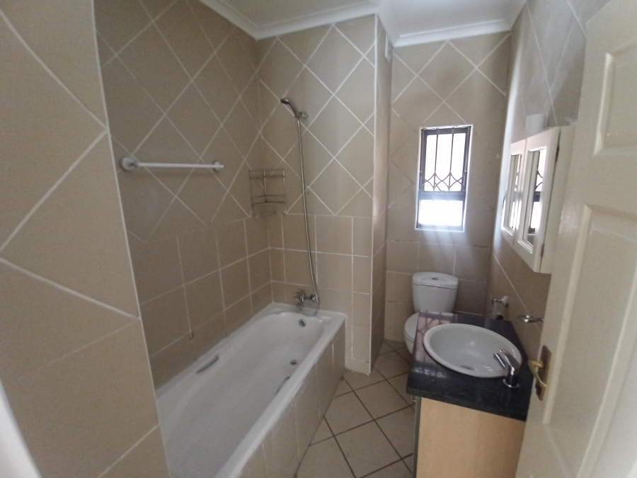 2 Bedroom Property for Sale in Winchester Hills Gauteng