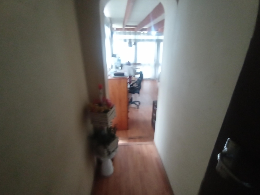 4 Bedroom Property for Sale in Linmeyer Gauteng