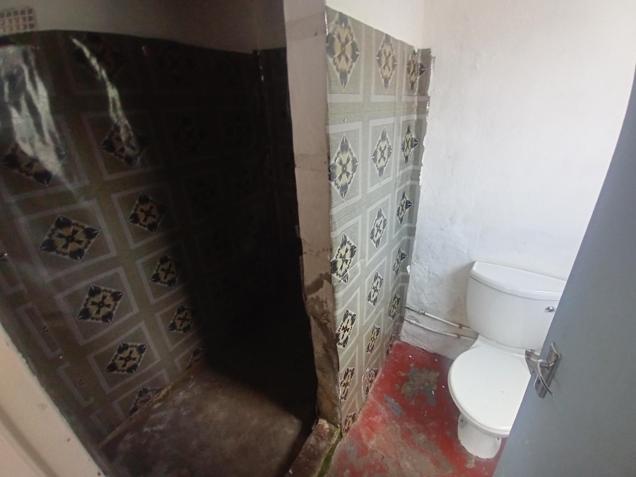 4 Bedroom Property for Sale in Linmeyer Gauteng