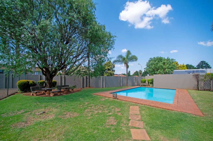 3 Bedroom Property for Sale in Bedfordview Gauteng