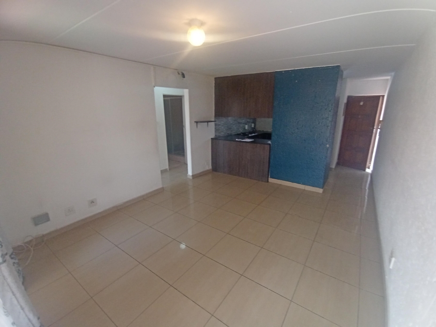 2 Bedroom Property for Sale in Mondeor Gauteng