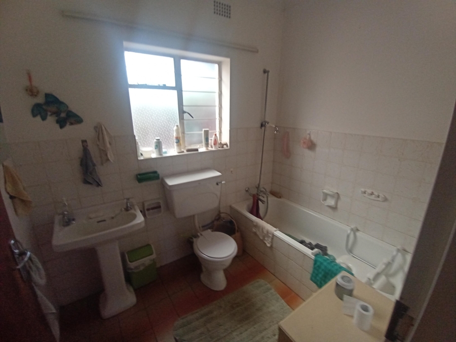 3 Bedroom Property for Sale in Mondeor Gauteng