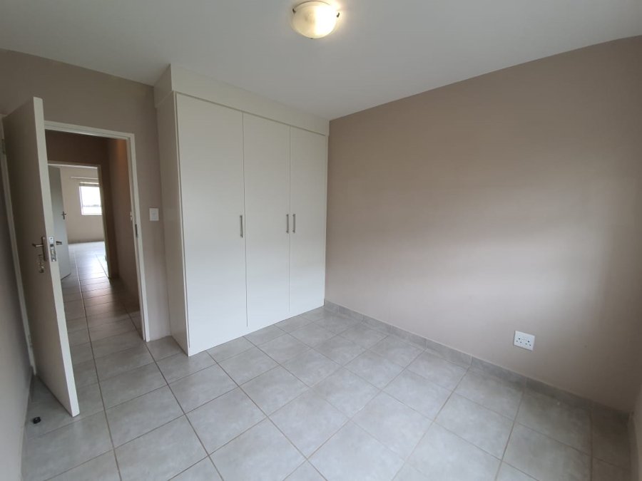 To Let 2 Bedroom Property for Rent in Die Hoewes Gauteng