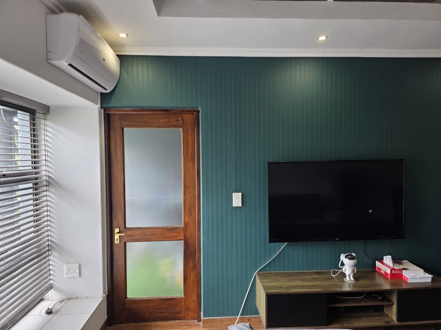 2 Bedroom Property for Sale in Sandown Gauteng