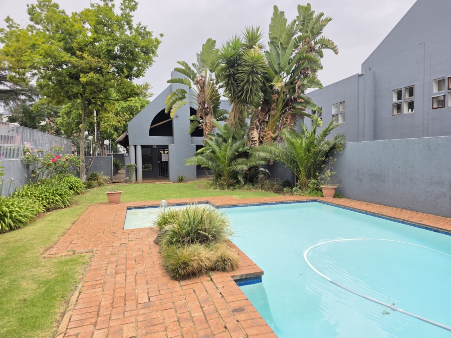 2 Bedroom Property for Sale in Sandown Gauteng