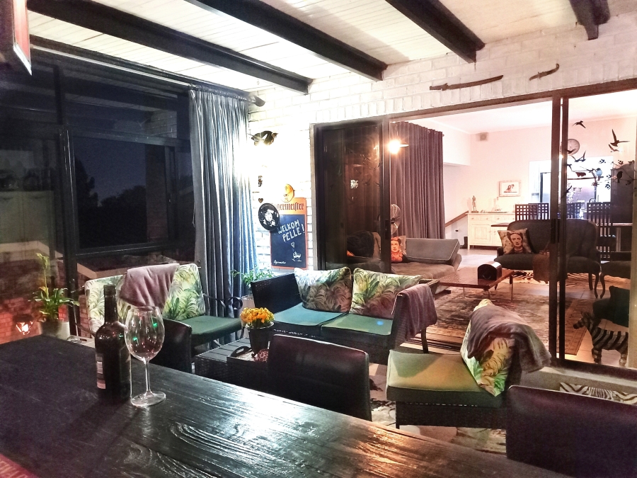 3 Bedroom Property for Sale in La Montagne Gauteng