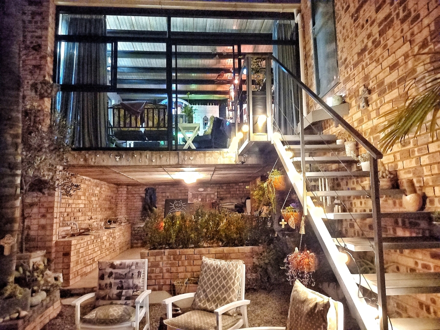 3 Bedroom Property for Sale in La Montagne Gauteng