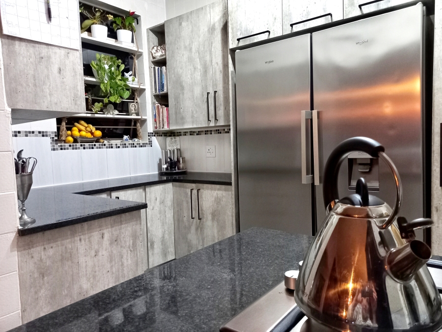 3 Bedroom Property for Sale in La Montagne Gauteng