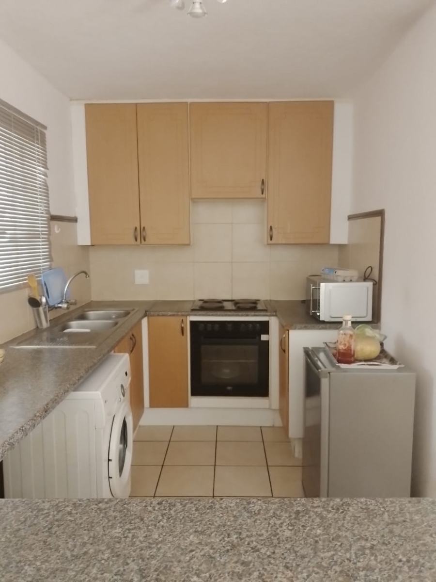 2 Bedroom Property for Sale in Noordwyk Gauteng