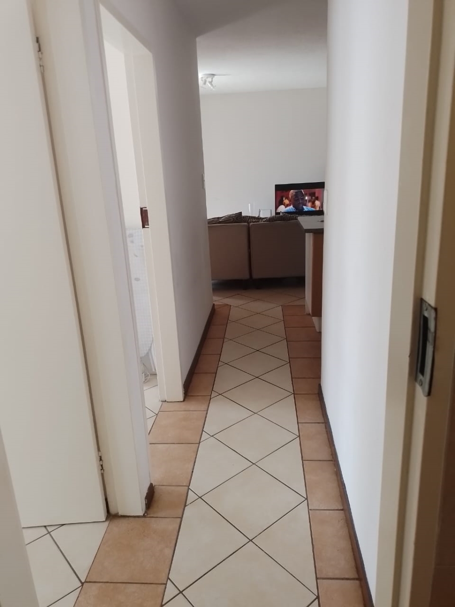 2 Bedroom Property for Sale in Noordwyk Gauteng