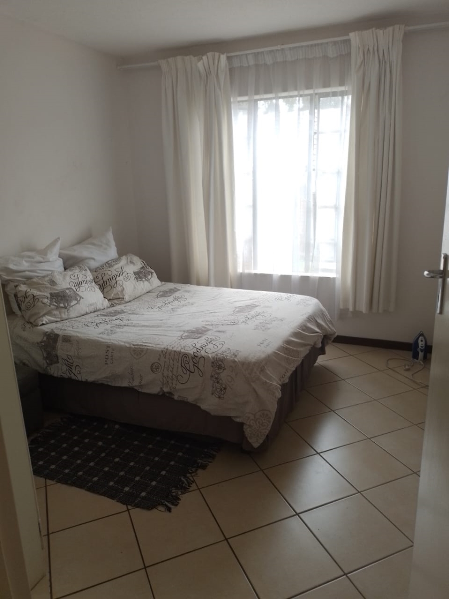 2 Bedroom Property for Sale in Noordwyk Gauteng
