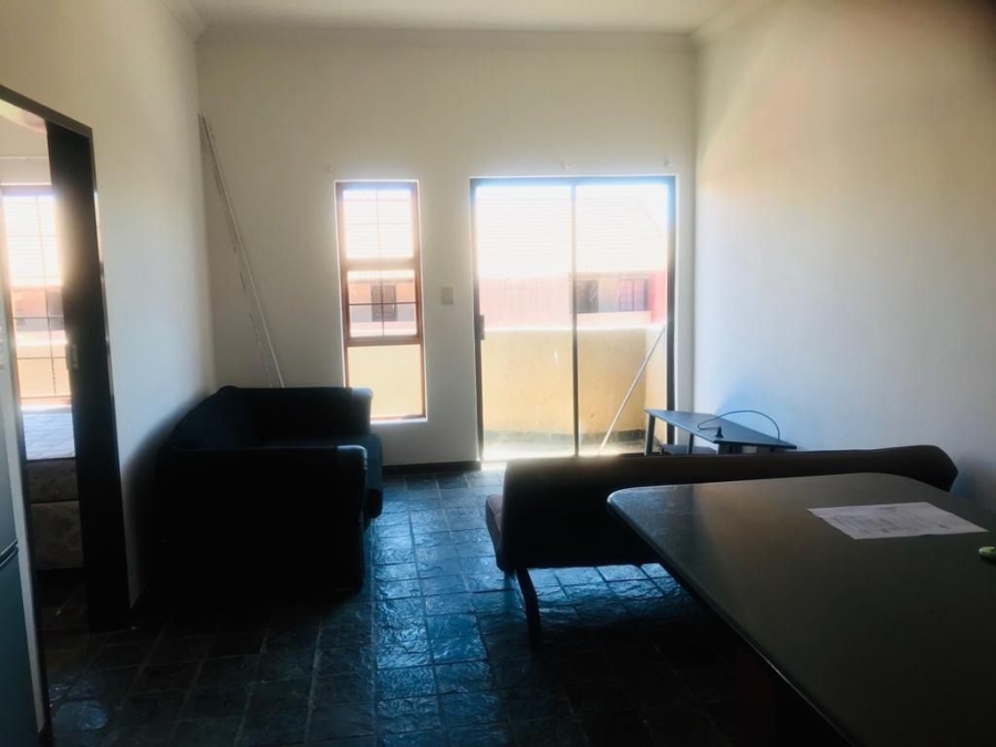 1 Bedroom Property for Sale in Noordwyk Gauteng