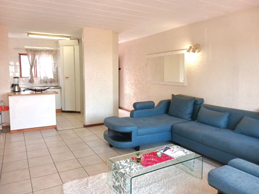 2 Bedroom Property for Sale in Little Falls Gauteng