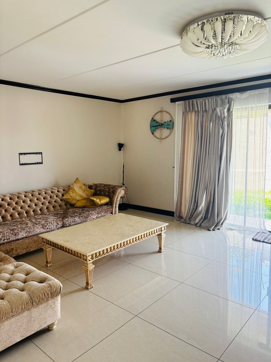 3 Bedroom Property for Sale in Carlswald Gauteng