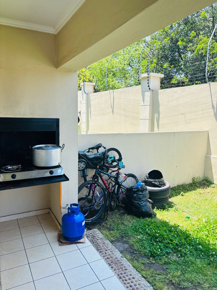 3 Bedroom Property for Sale in Carlswald Gauteng