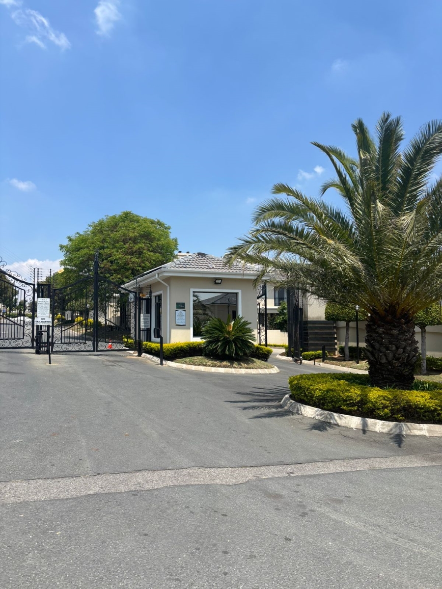 3 Bedroom Property for Sale in Carlswald Gauteng