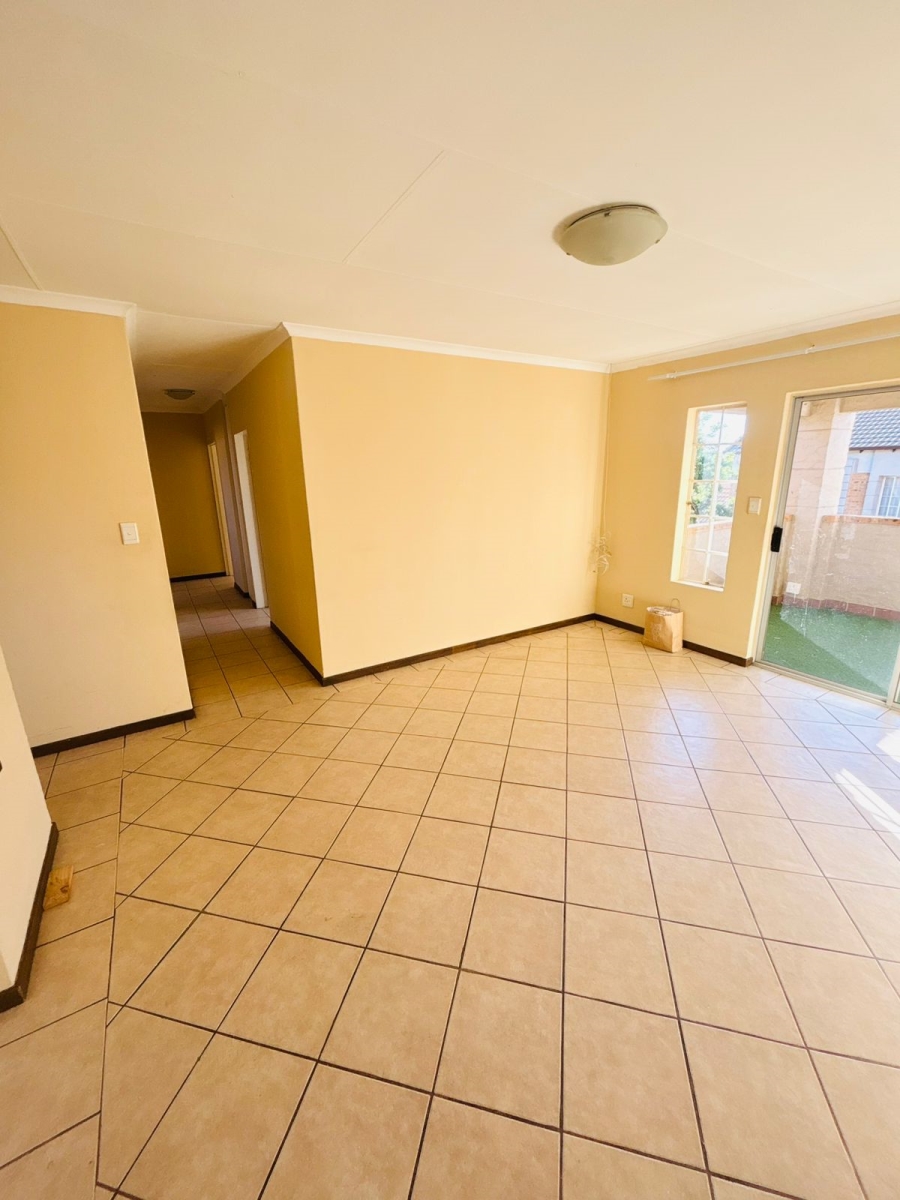 3 Bedroom Property for Sale in Carlswald Gauteng