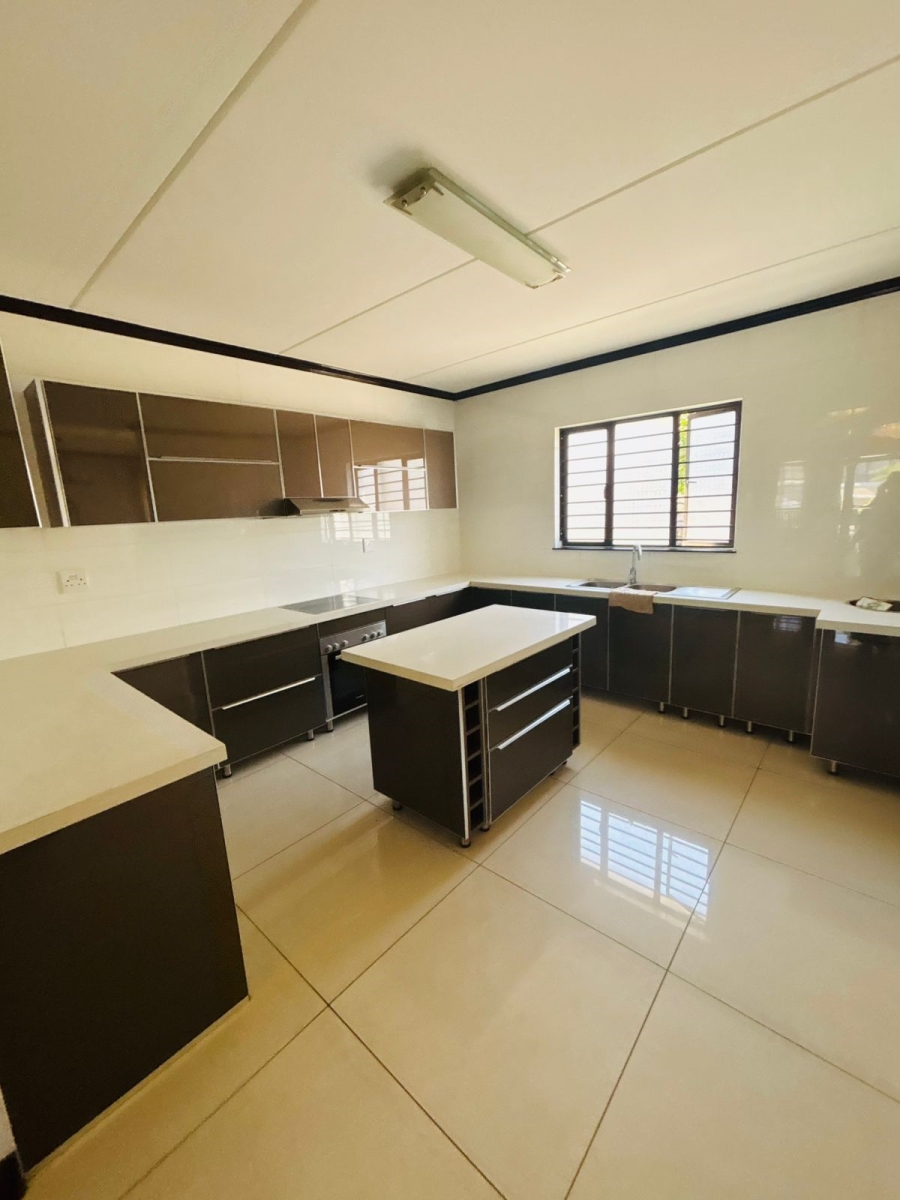 3 Bedroom Property for Sale in Carlswald Gauteng