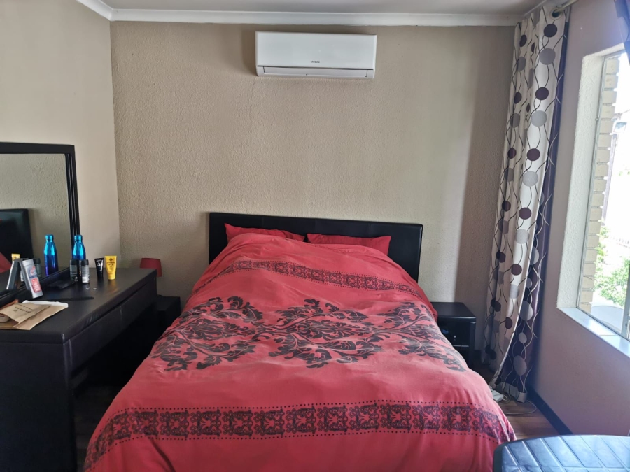 2 Bedroom Property for Sale in Halfway Gardens Gauteng
