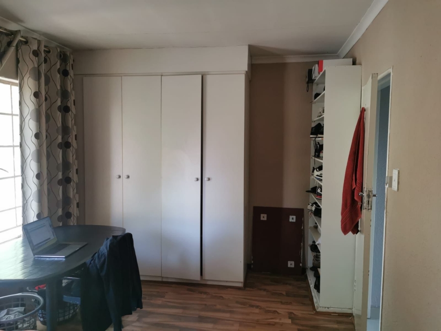 2 Bedroom Property for Sale in Halfway Gardens Gauteng